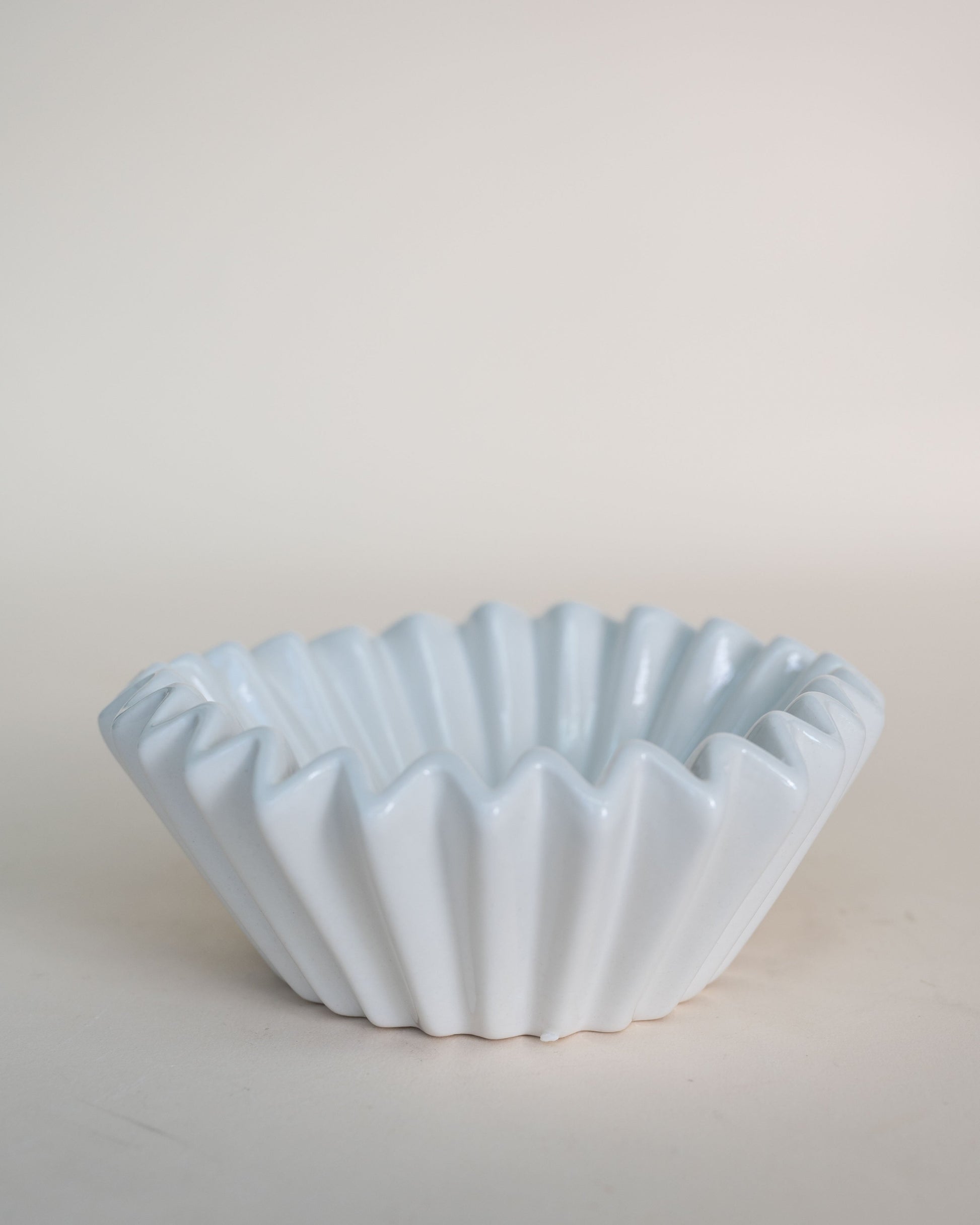 Stoneware Fluted Bowl