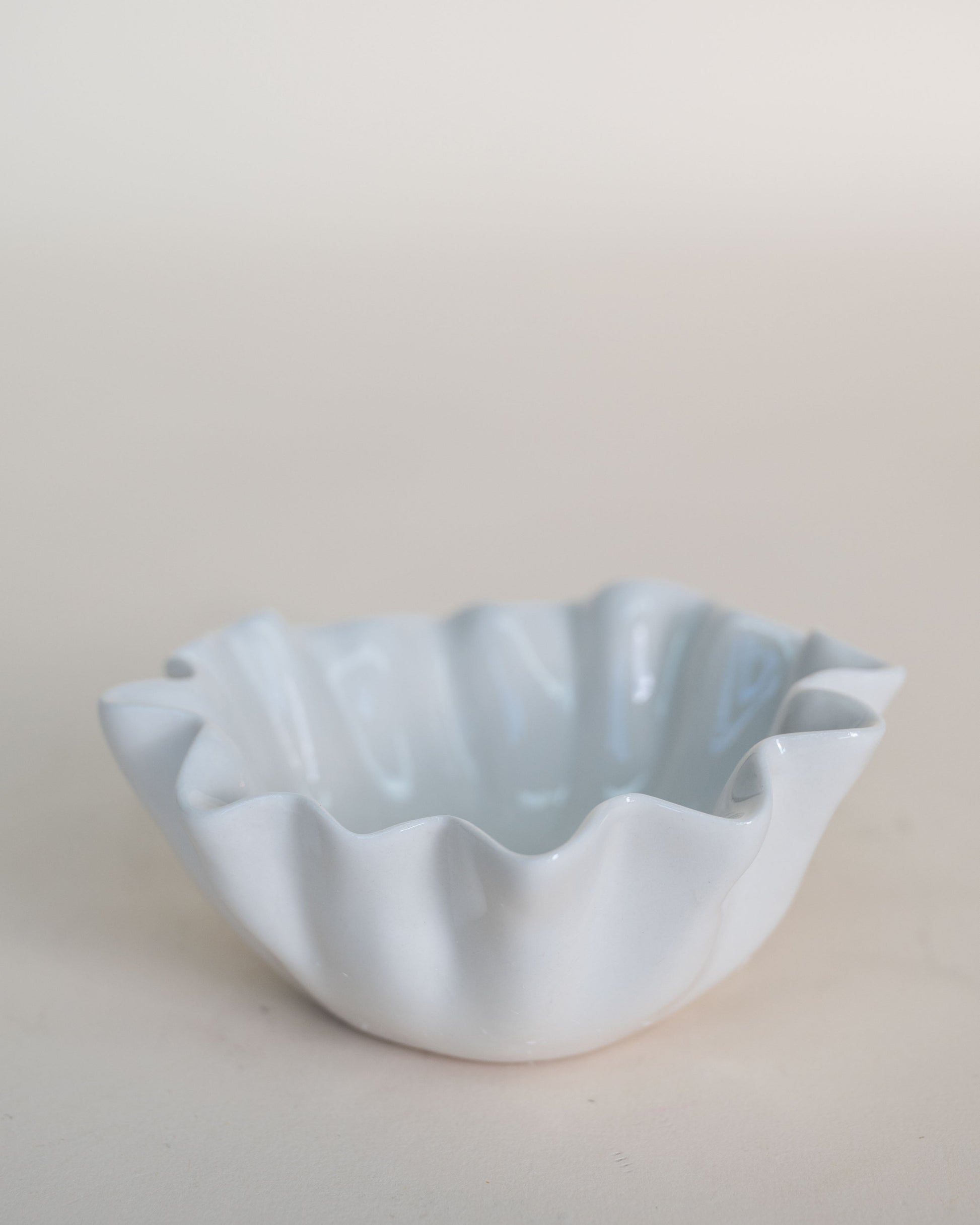 Petite Stoneware Fluted Bowl