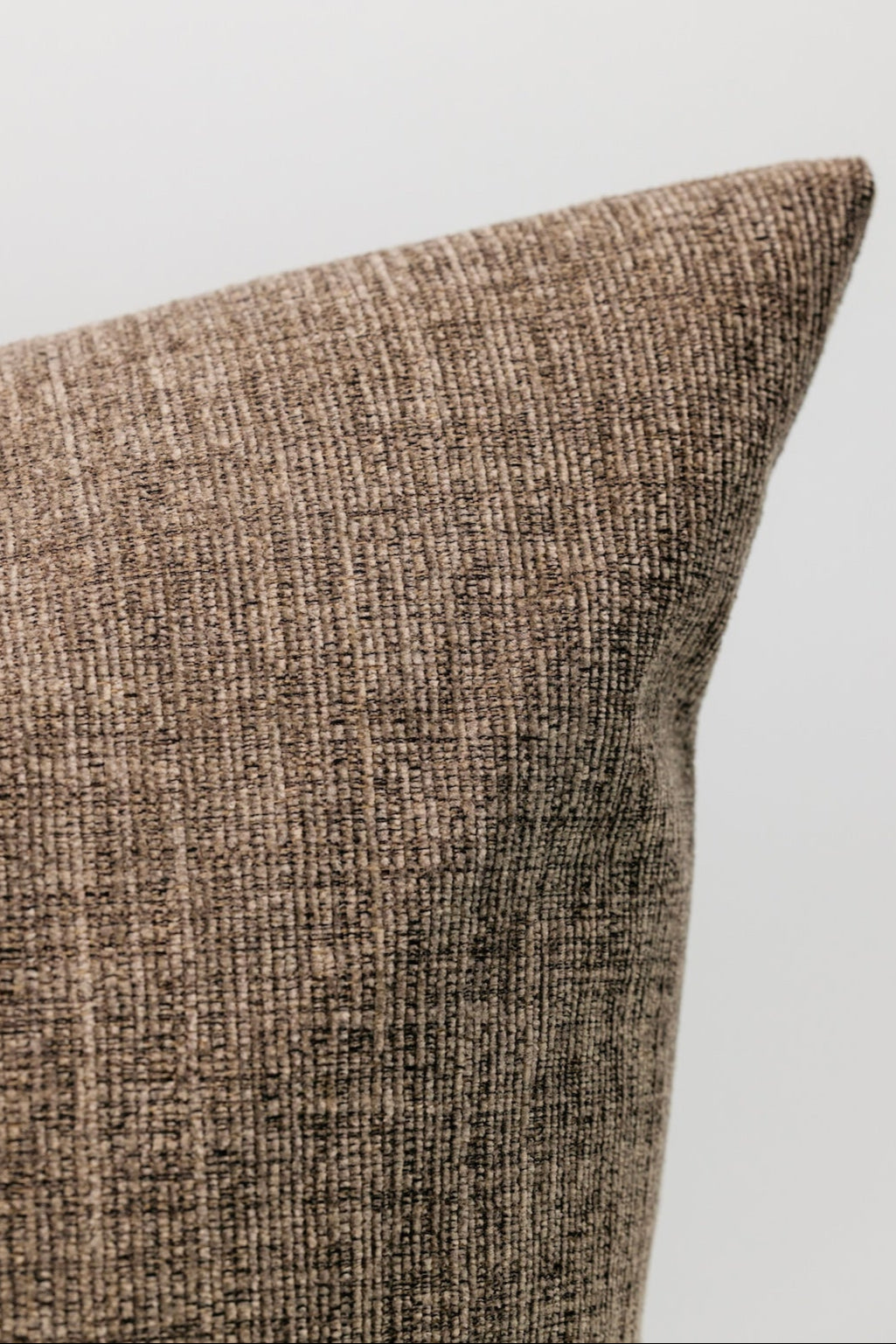 Aveline Pillow