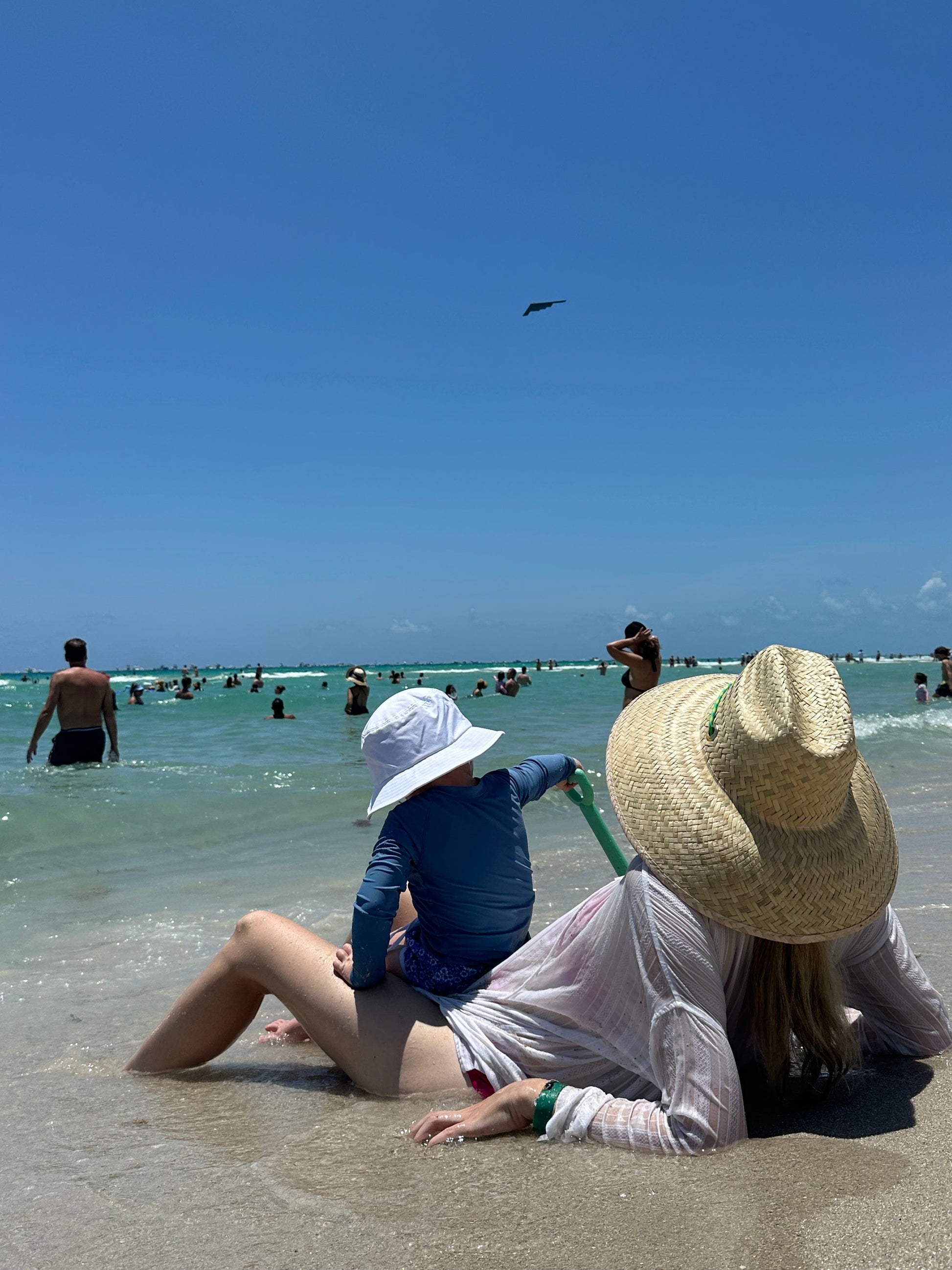 Begonia Sun Hat - Neon Green Lanyard with Jade Toggle