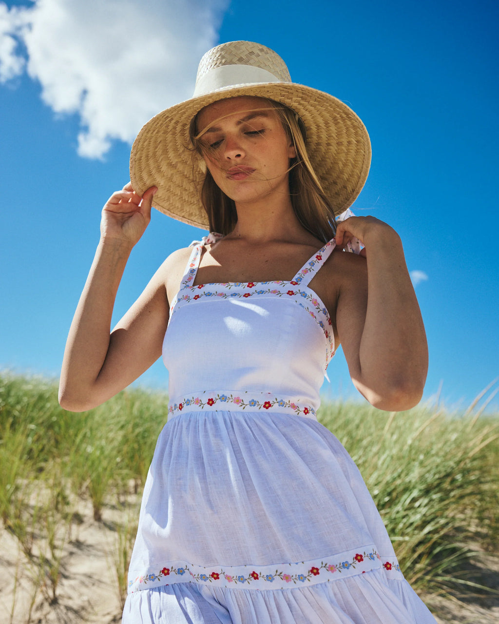 Amaryllis Sun Hat - Antique Eyelet Scallop Lace Ribbon