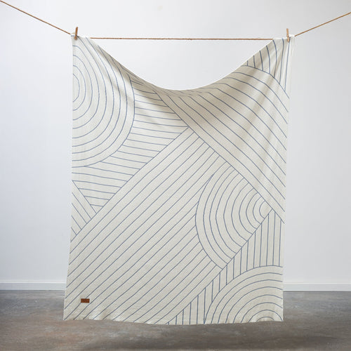 100% Cotton Knitted Throw - Lake and Cream