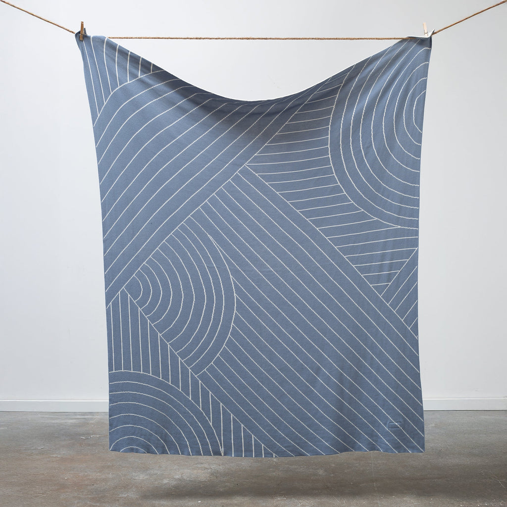 100% Cotton Knitted Throw - Lake and Cream