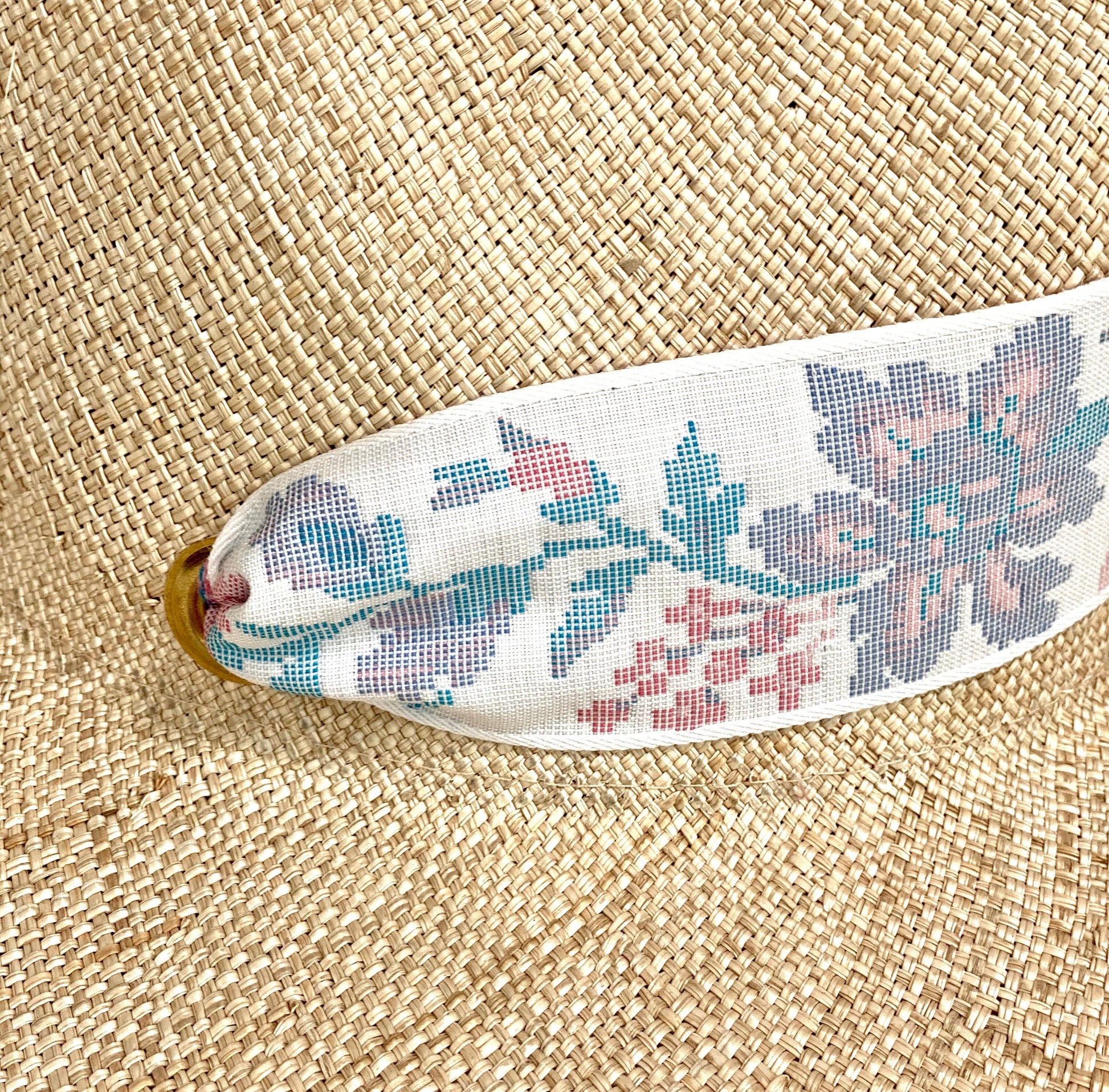 Vintage Pastel Floral Ribbon - Short