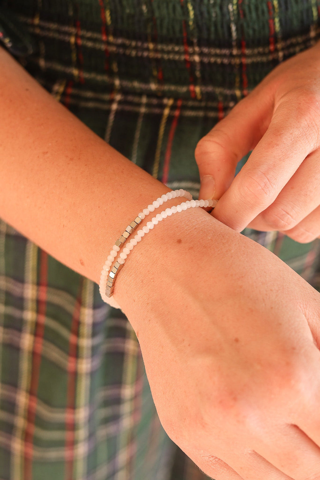 Clara Bracelet Set in White