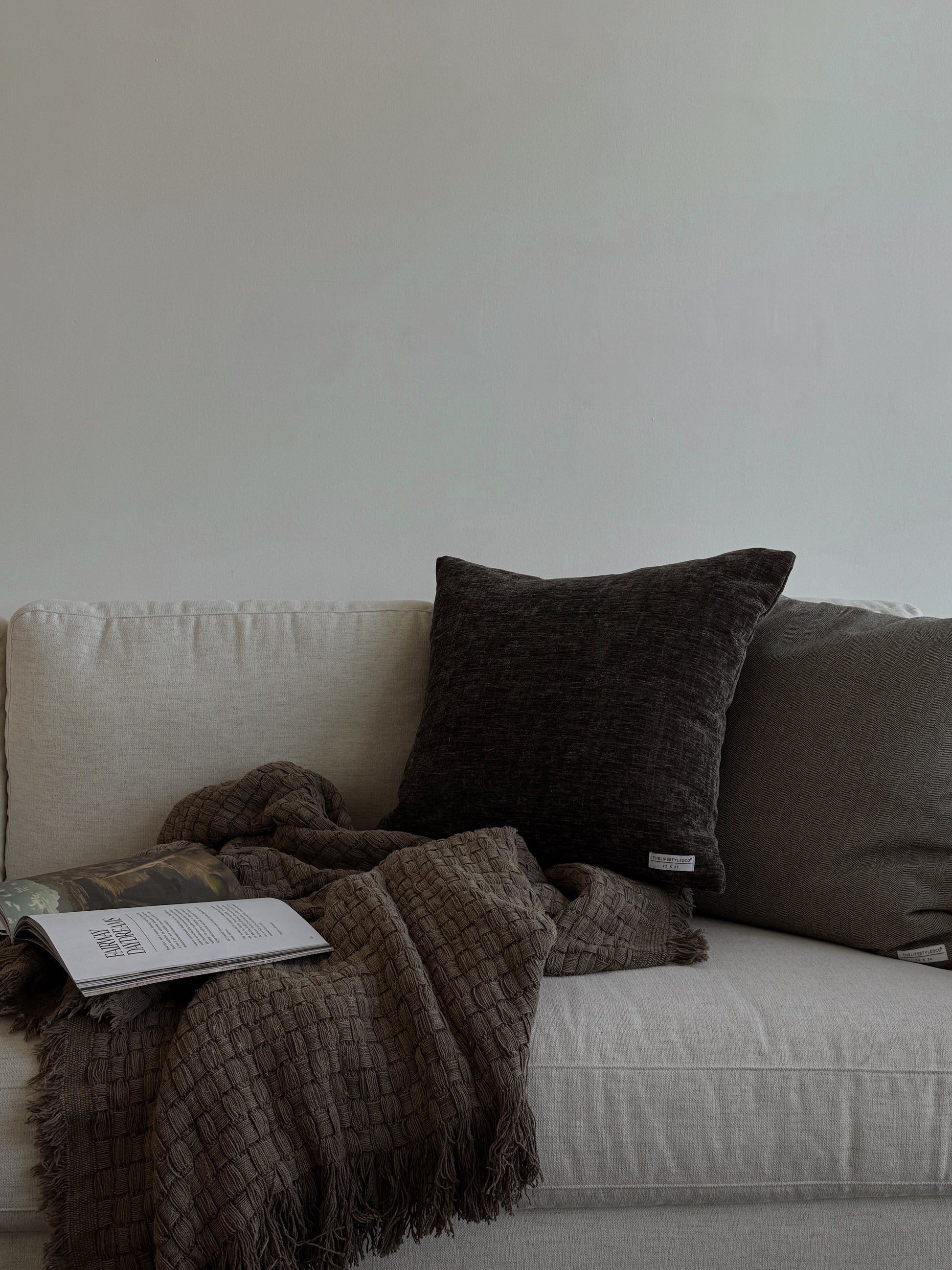 Carys Chenille Pillow