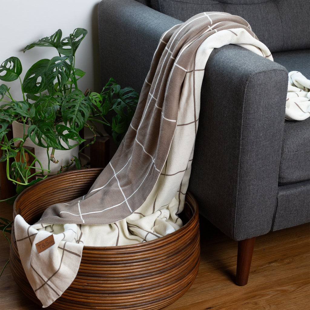 100% Cotton Knitted Throw - Double-Sided Grid in Latte and Cream