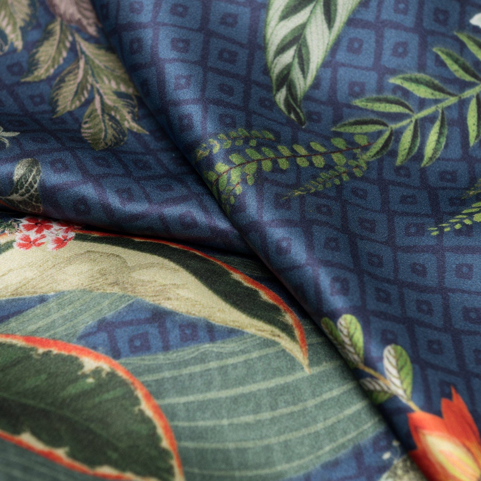 Sara - Long Silk Scarf - Blue